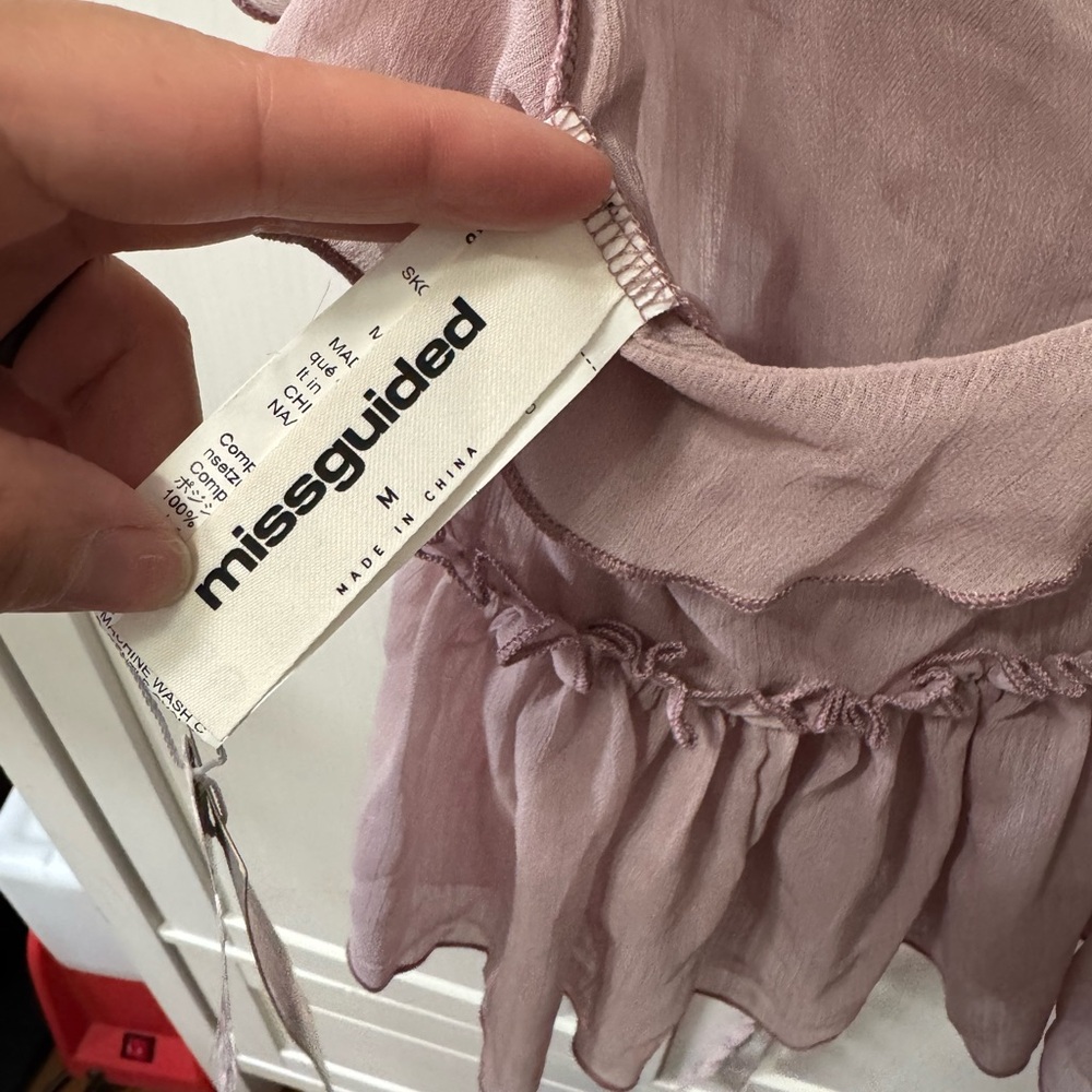 MISSGUIDED Flowy Ruffle Trim Chiffon Babydoll Peplum Sleeveless Tank Top M NWT - Picture 6 of 7